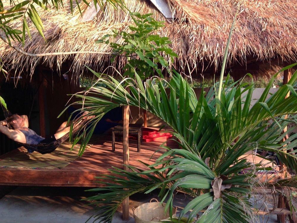 The River Lodge Кампот Экстерьер фото