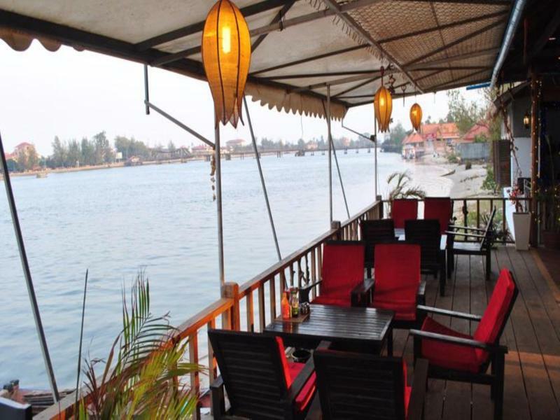 The River Lodge Кампот Экстерьер фото
